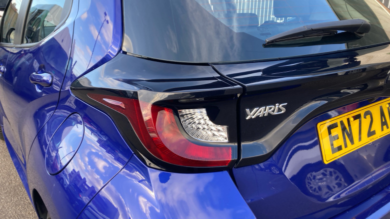 Toyota Yaris 1.5 Hybrid Icon 5dr CVT Hybrid Hatchback